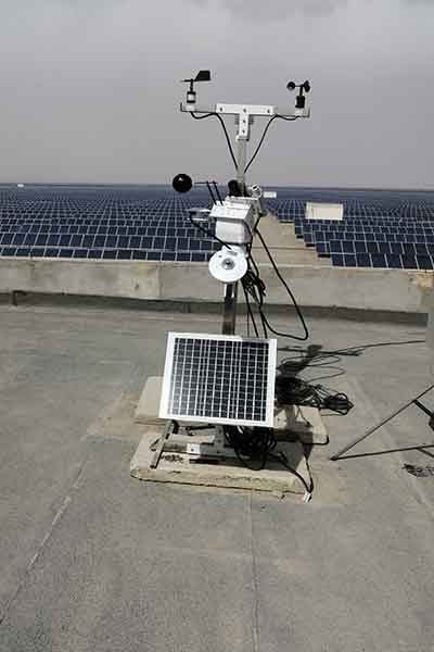 太陽能發電專用一體化環境監測儀介紹